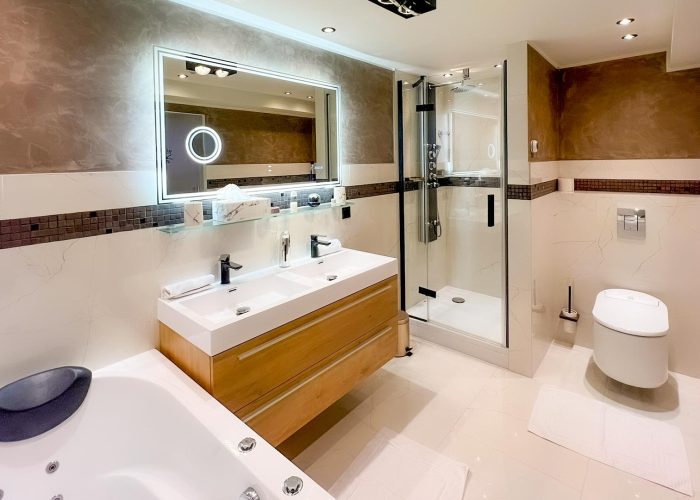 bathroom-01