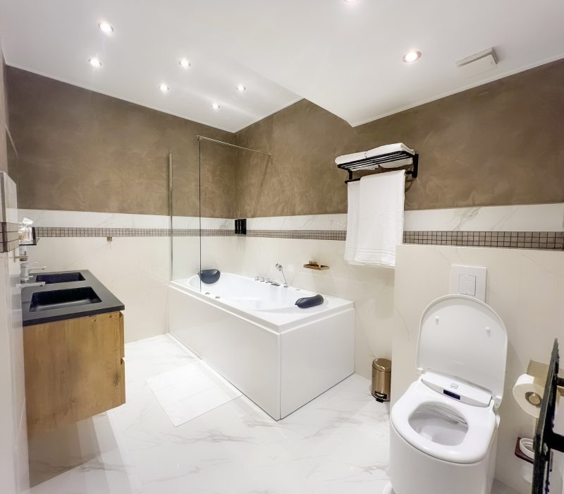 deluxe-room-3-02