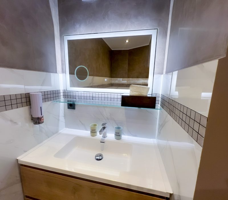 standard-5-external-shower-03
